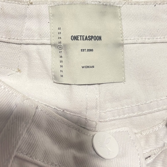 One teaspoon white high waisted shorts worn once - Picture 2 of 4